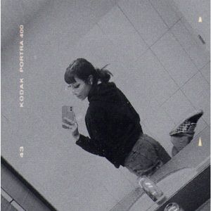 Meet your Posher, She